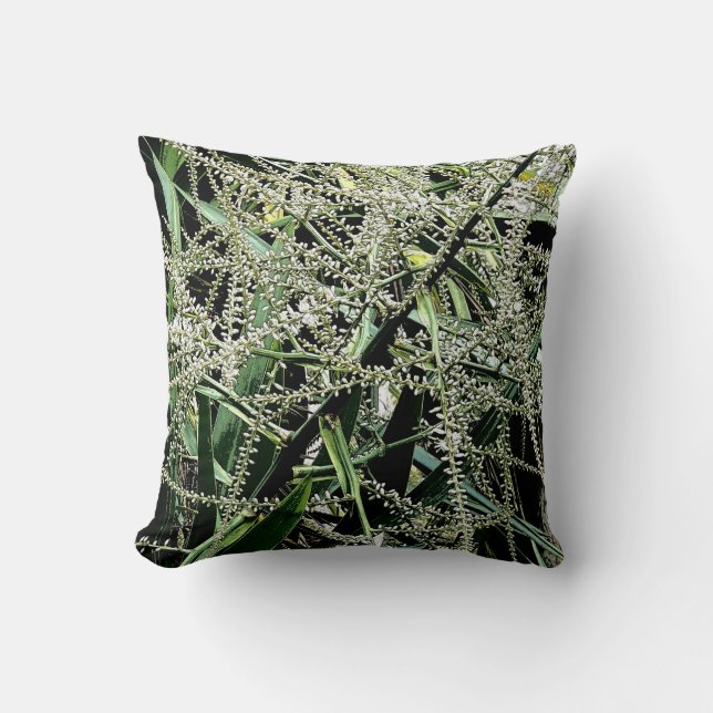 Coussin motif feuille no1. (Recto)
