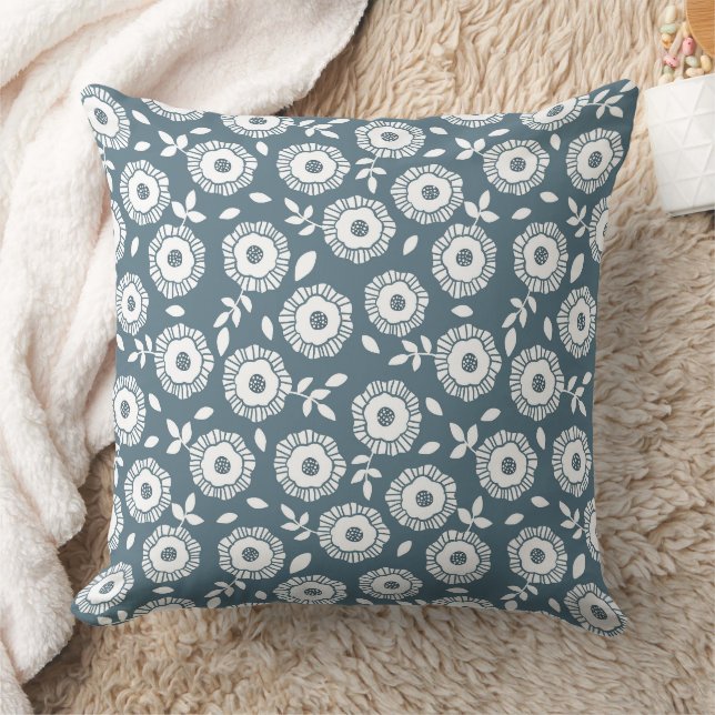 Coussin Motif floral blanc sur fond bleu clair (Couverture)