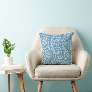 Coussin Motif floral bleu doux scandinave à feuilles blanc