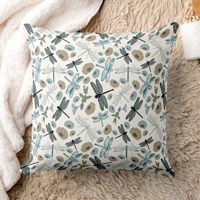 Coussin Motif floral de libellules chic (Chic Dragonflies Floral Pattern Throw Pillow from Jenn's Emporium. )