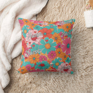 Coussin Motif floral d'infirmière coloré (1)