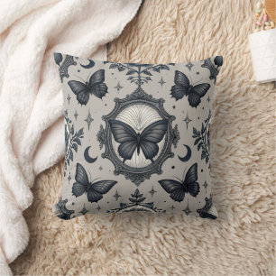 Coussin Motif floral papillon gothique (2)