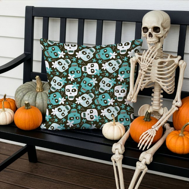 Coussin Motif Halloween Crânes Fleurs Turquoise (Créateur téléchargé)