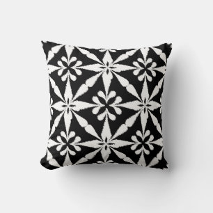 Coussin Motif Ikat Star - Noir et Blanc
