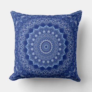Coussin Motif Mandala Bleu avec Symétrie en Explosion Stel