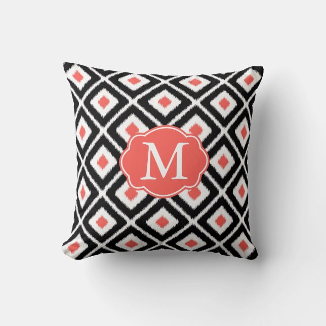 Coussin Motif noir, corail, blanc Ikat Diamond (Recto)