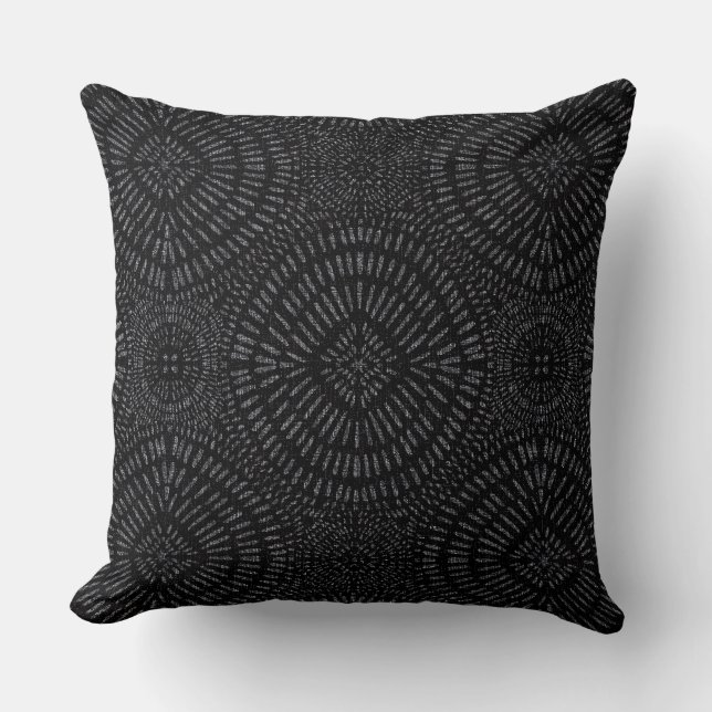 Coussin Motif noir en pierre bohème (Recto)
