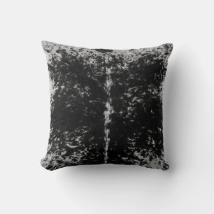 Coussin Motif noir et blanc de la vache à capuchon