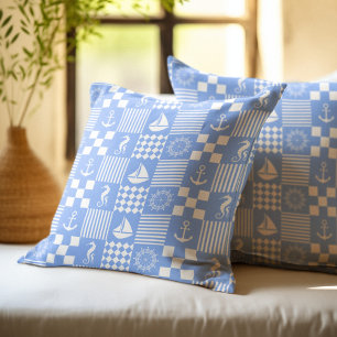 Coussin Motif patchwork bleu pâle marin