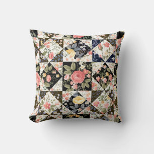 Coussin motif patchwork transparent avec fleurs