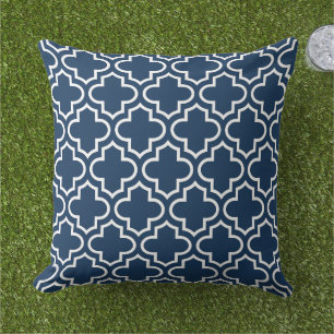 Coussin Motif Quatrefoil Marocain de la Marine Moderne