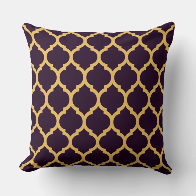 Coussin Motif Quatrefoil Marocain Violet Foncé et Brun (Recto)