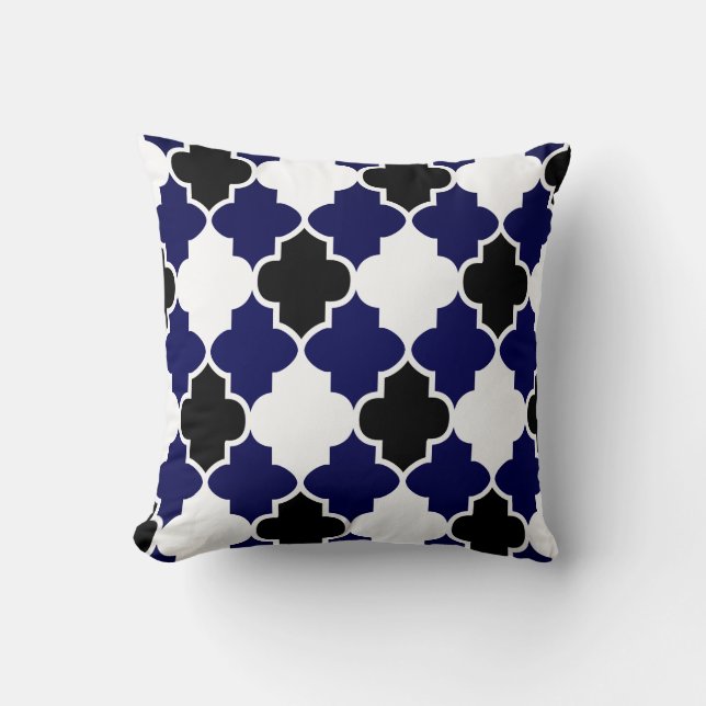 Coussin Motif Quatrefoil noir et blanc sur bleu Navy (Recto)