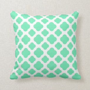 Coussin Motif Quatrefoil vert Mint Seafoam