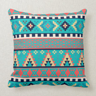 Coussin Motif tribal géométrique de crêtes de montagne