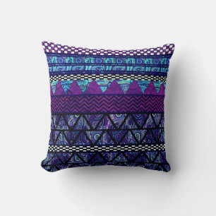 Coussin Motif tribal mauve-foncé de rayures de Boho
