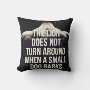 Coussin Mots Motivationnels - Le Lion Ne Se Tourne Pas Aut