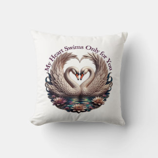 Coussin My Heart Swims Only for You Swan Heart T-Shirt