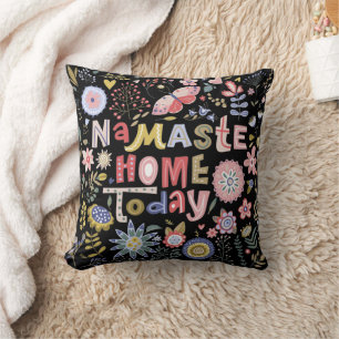 Coussin Namaste Accueil Aujourd'hui Folk Art Floral