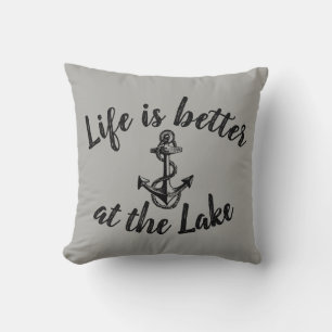Coussin nautique LA VIE EST MIEUX AU LAC et ancre