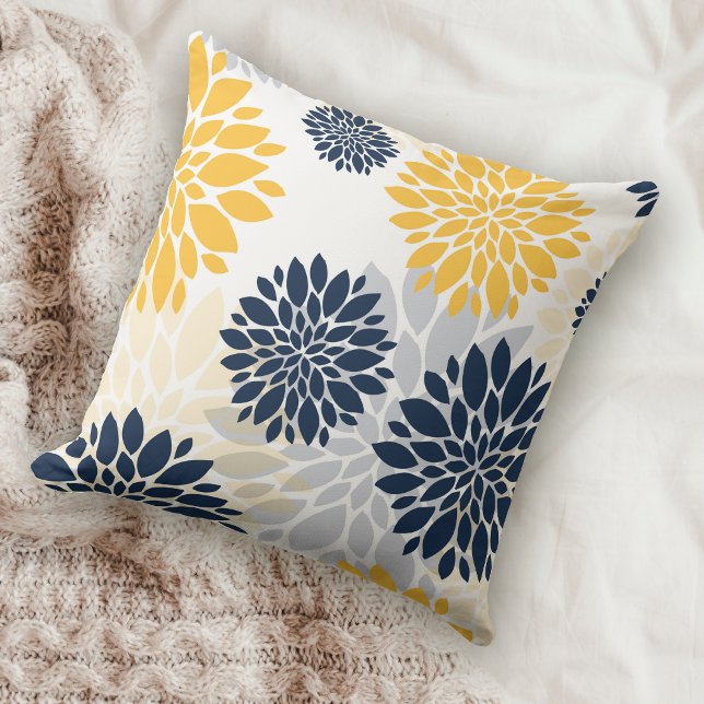 Coussin Navy Blue Gold Oversized Flower Pattern (Créateur téléchargé)