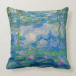 Coussin Nénuphar, 1916-1919 par Claude Monet<br><div class="desc">Claude Monet - Nénuphar,  1916-1919. Oscar-Claude Monet (1840-1926) est un peintre français et fondateur de la peinture impressionniste qui est considéré comme un précurseur essentiel du modernisme,  surtout dans ses tentatives de peindre la nature telle qu'il la perçoit.</div>
