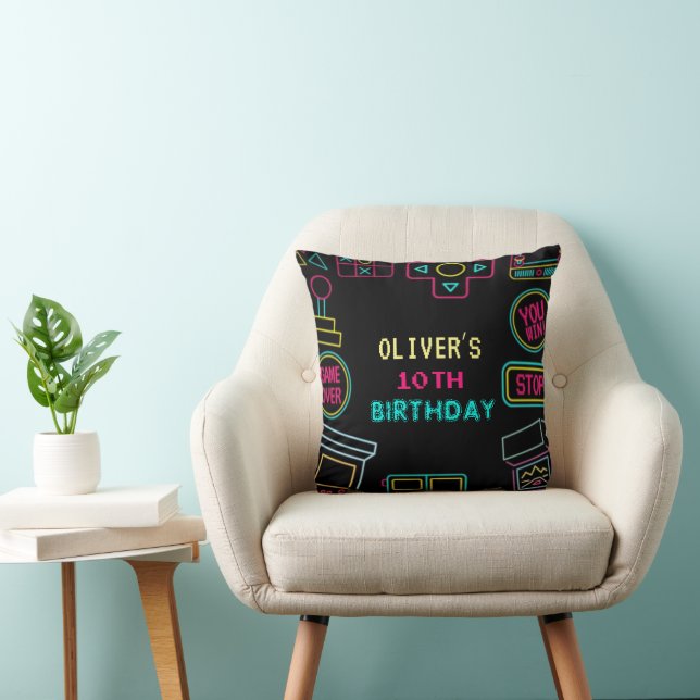 Coussin Neon Toute année jeux vidéo arcade anniversaire (Chaise)