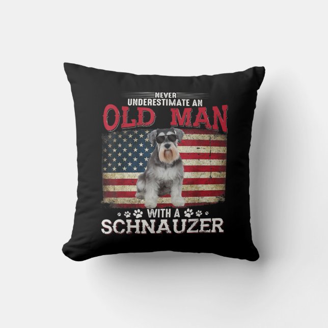 Coussin Never Underestimate An Old Man (Recto)