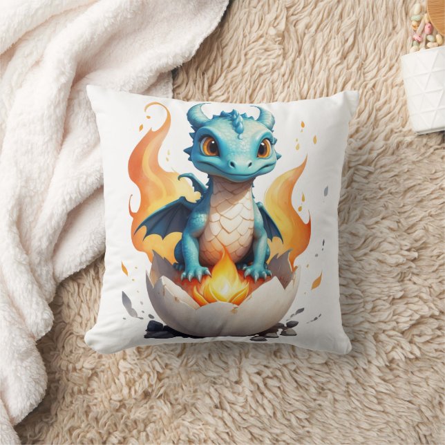 Coussin Nid de feu éclosant d'un bébé dragon  (Couverture)