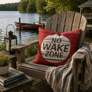 Coussin No Wake Zone Signal Patiné Planks Motif