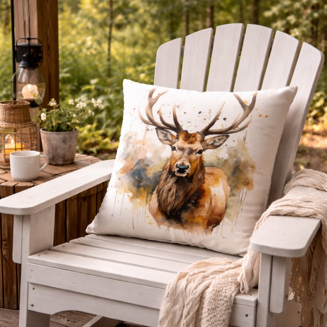 Coussin Noble Antlers : Bois Elk Aquarelle Art (Créateur téléchargé)