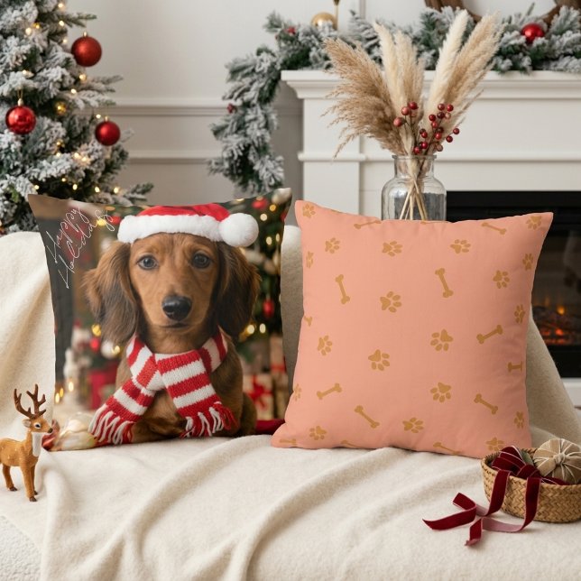 Coussin Noël cosy empreinte de patte de teckel de fêtes  (Créateur téléchargé)