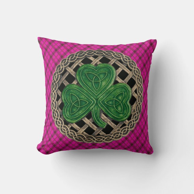 Coussin Noeud Celtique Shamrock Noir Sur Plaid Rose (Recto)