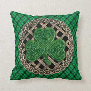 Coussin Noeud Celtique Shamrock Noir Sur Plaid Vert