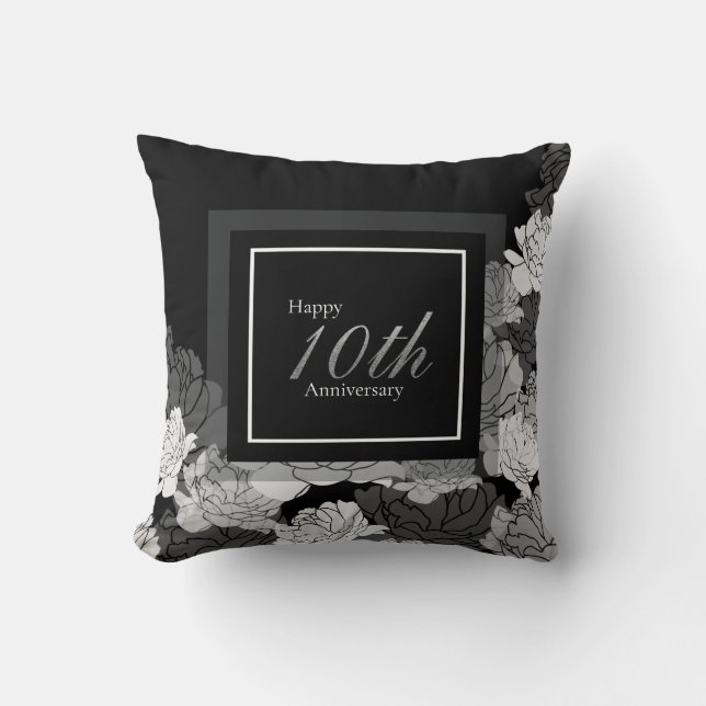 Coussin Noir, argent et blanc pi jetable 10ème anniversair (Recto)