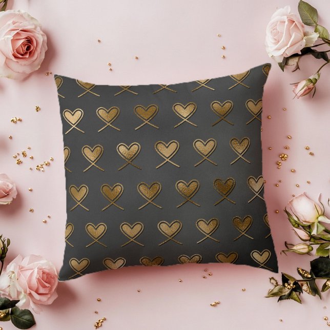 Coussin Noir avec Coeurs d'or (Créateur téléchargé)