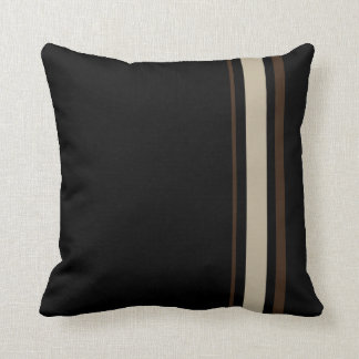 coussin noir avec des lignes marron et beige