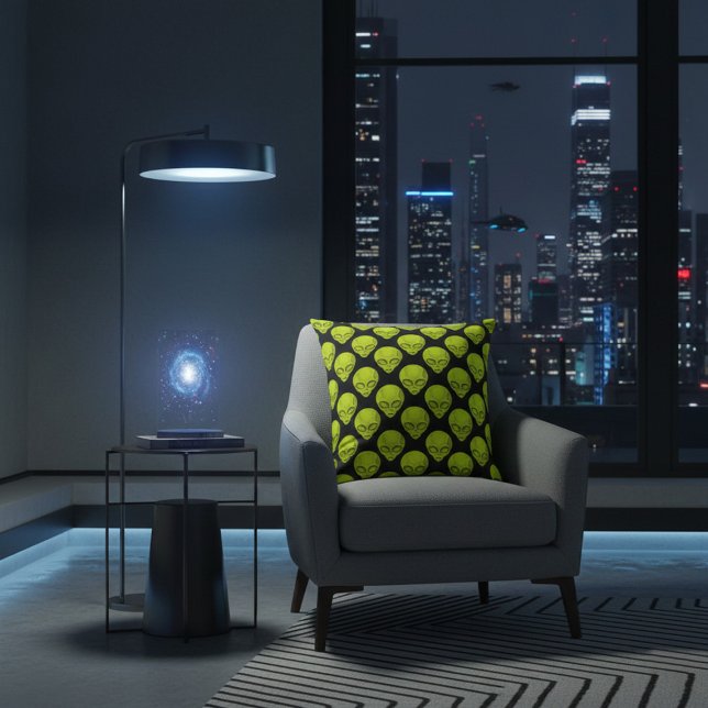 Coussin noir avec tête Alien verte (Créateur téléchargé)