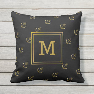 Coussin Noir de motif d'Ancres et monogramme nautiques