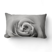 Coussin noir et blanc