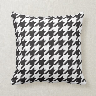 Coussin noir et blanc de pied-de-poule