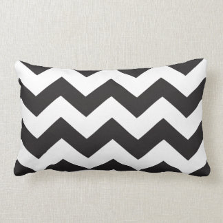 Coussin noir et du blanc | du zigzag |