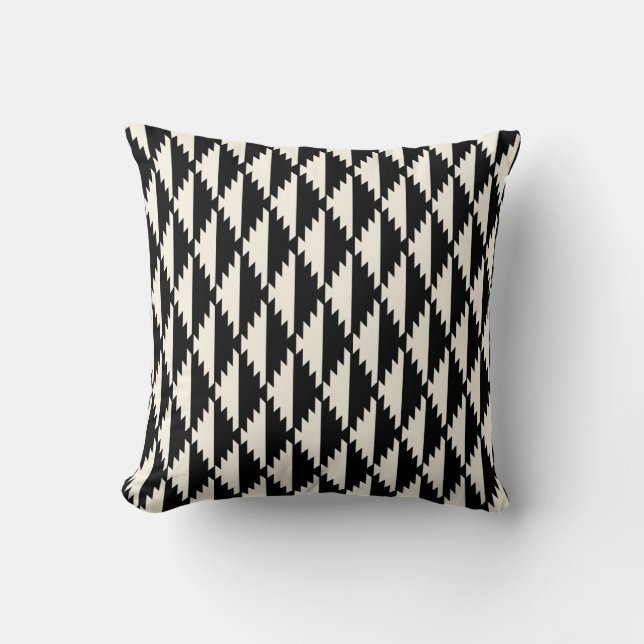 Coussin Noir tribal et crème de motif de diamant indigène (Recto)