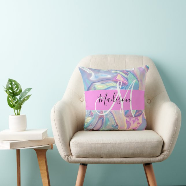 Coussin Nom de monogramme holographique iridescent rose fé (Chaise)