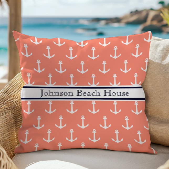 Coussin Nom de motif d'ancre bleu corail nautique blanc (Créateur téléchargé)