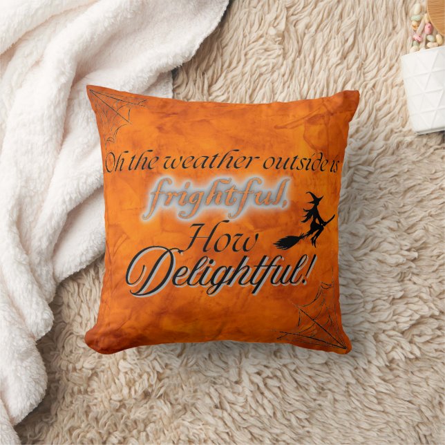 Coussin Nom d'Halloween orange effrayant et charmant (Couverture)