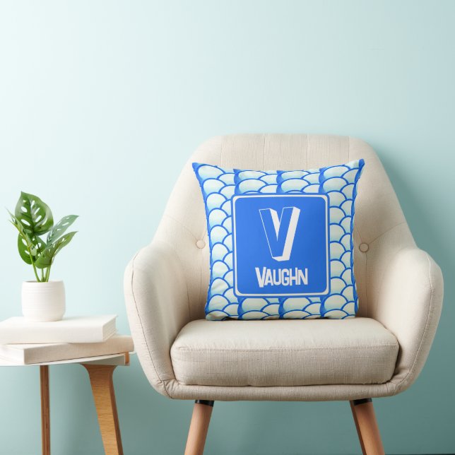 Coussin Nom initial du monogramme bleu clair géométrique (Chaise)