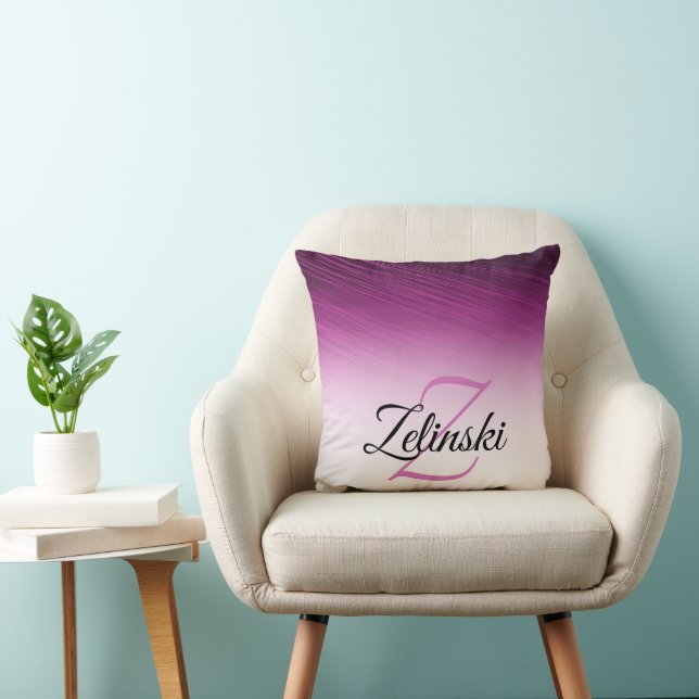Coussin Nom Personnalisé Élégant Monogram Purple Ombre Str (Chaise)