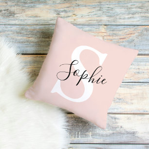 Coussin Nom personnalisé moderne Monogram Pastel Rose