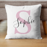 Coussin Nom personnalisé moderne Monogramme rose<br><div class="desc">Nom personnalisé moderne Monogramme rose</div>